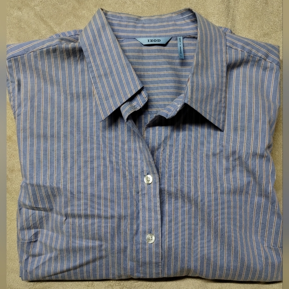 IZOD button up collared dress shirt size large - Picture 4 of 10
